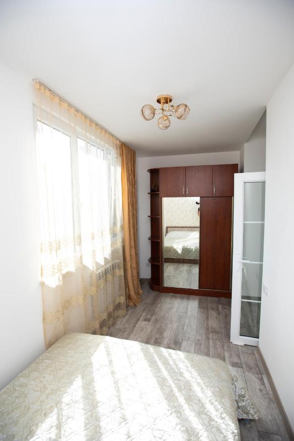 Modern Apartment In The Center With The View Of The Majestic Ararat Erywań Zewnętrze zdjęcie